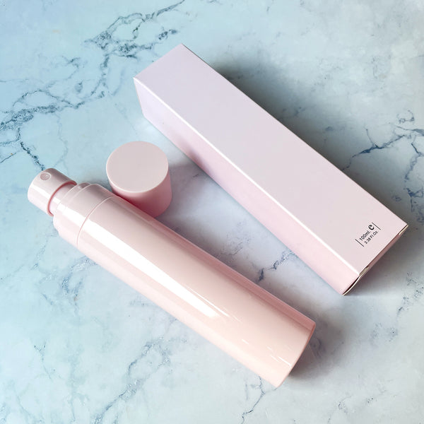 Makeup Setting Spray with SPF 30 – Long-Lasting Hold & Sun Protection